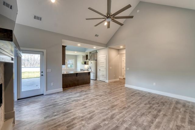 98 Brett Way, Hiawassee, GA 30546