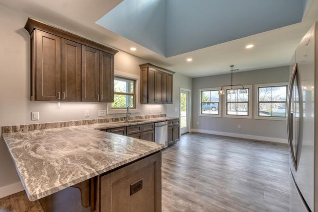 98 Brett Way, Hiawassee, GA 30546