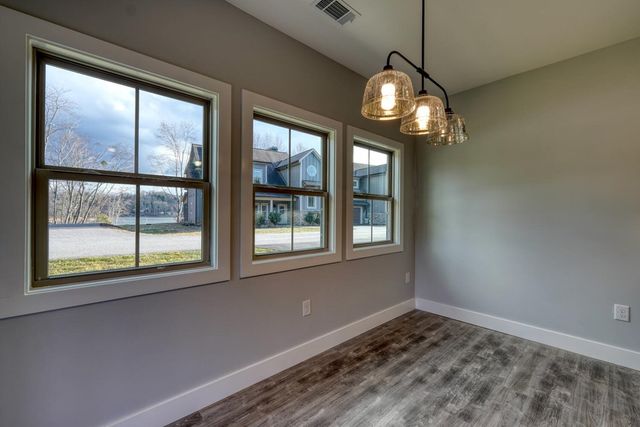 98 Brett Way, Hiawassee, GA 30546