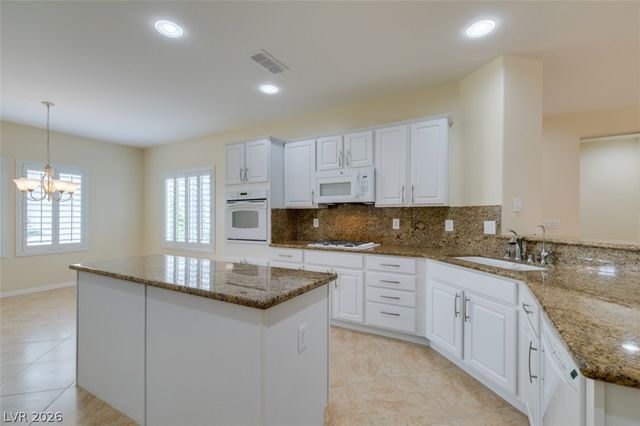 2150 Clearwater Lake Drive, Henderson, NV 89044