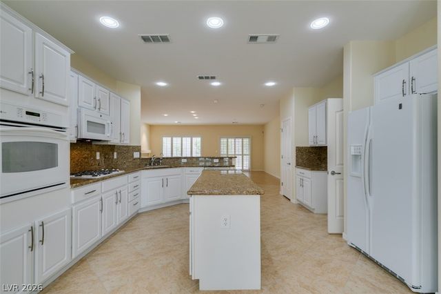 2150 Clearwater Lake Drive, Henderson, NV 89044