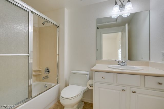 2150 Clearwater Lake Drive, Henderson, NV 89044