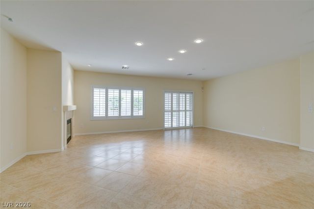 2150 Clearwater Lake Drive, Henderson, NV 89044