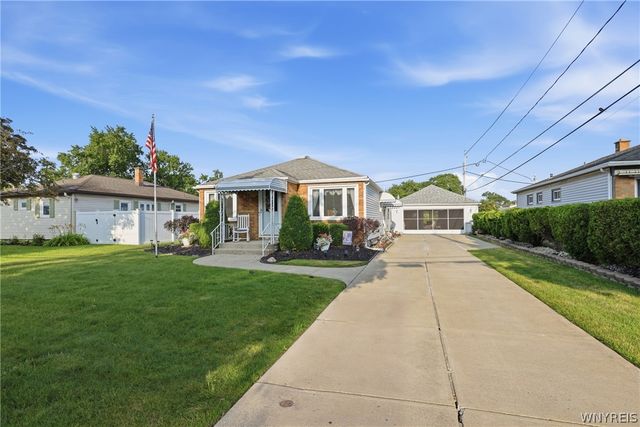 970 Riverview Boulevard, Tonawanda, NY 14150