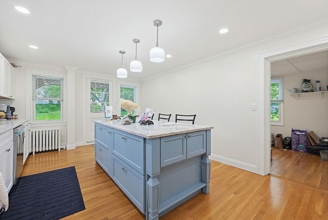 22 Sweetser St, Wakefield, MA 01880