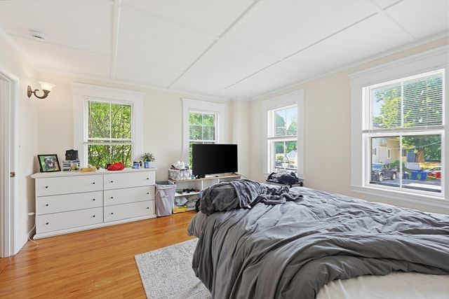 22 Sweetser St, Wakefield, MA 01880
