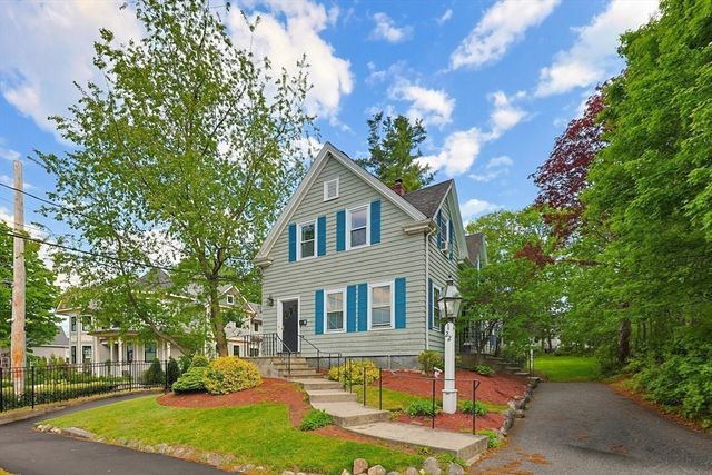 22 Sweetser St, Wakefield, MA 01880