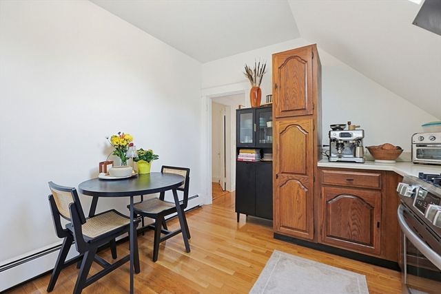 22 Sweetser St, Wakefield, MA 01880