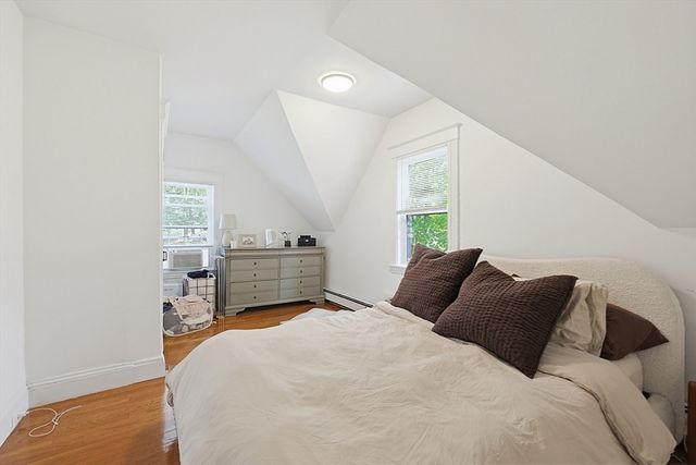 22 Sweetser St, Wakefield, MA 01880