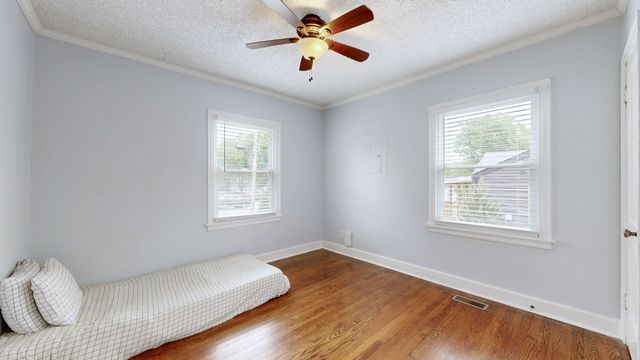 2011 Oakwood Ave, Nashville, TN 37207