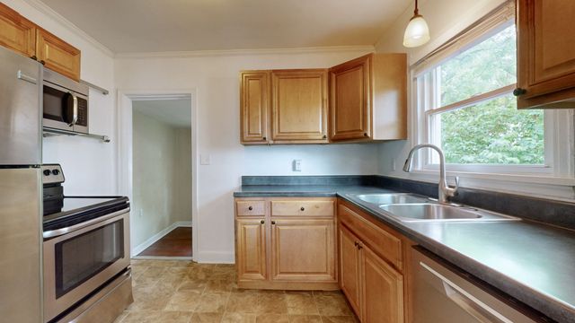 2011 Oakwood Ave, Nashville, TN 37207