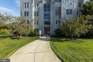 5219 LE PARC DR #2, Wilmington, DE 19809