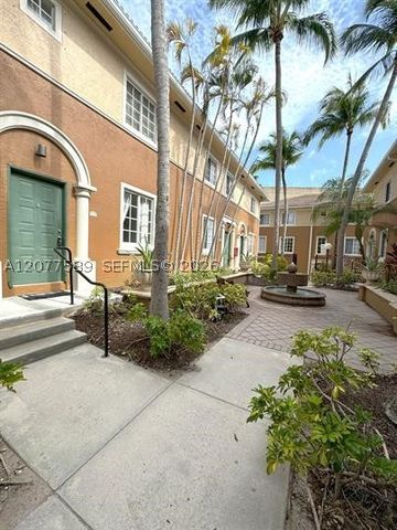 2831 NE 185th St 603, Aventura, FL 33180