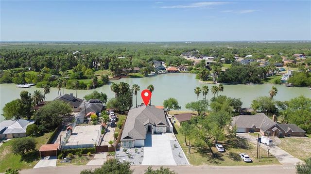 825 E Kika De La Garza Boulevard, La Joya, TX 78560