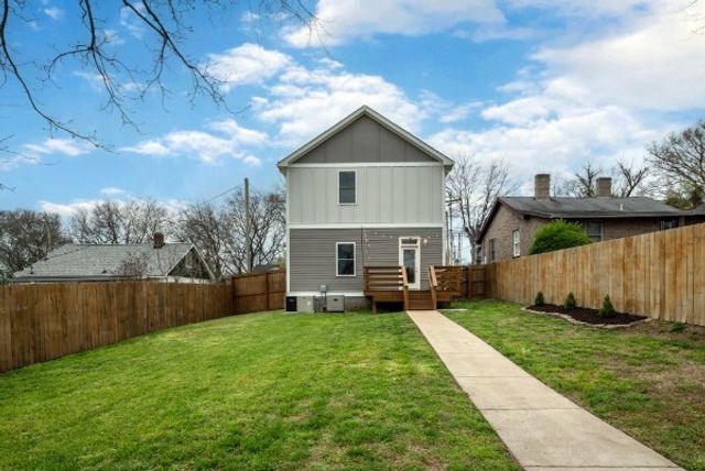 1740 24th Ave, N, Nashville, TN 37208