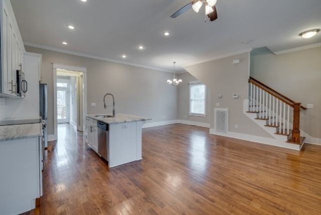 1740 24th Ave, N, Nashville, TN 37208
