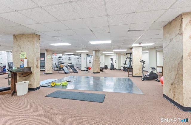 71 Strawberry Hill Avenue APT 515, Stamford, CT 06902