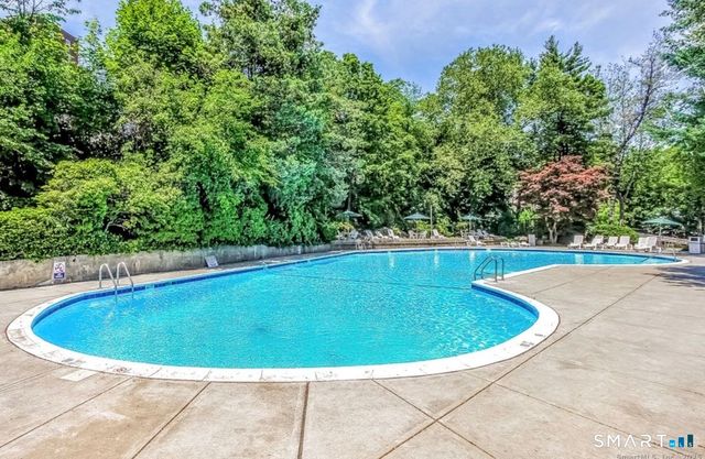 71 Strawberry Hill Avenue APT 515, Stamford, CT 06902