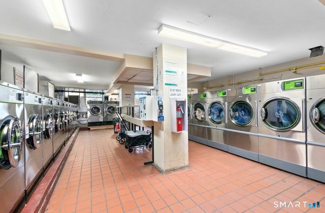 71 Strawberry Hill Avenue APT 515, Stamford, CT 06902