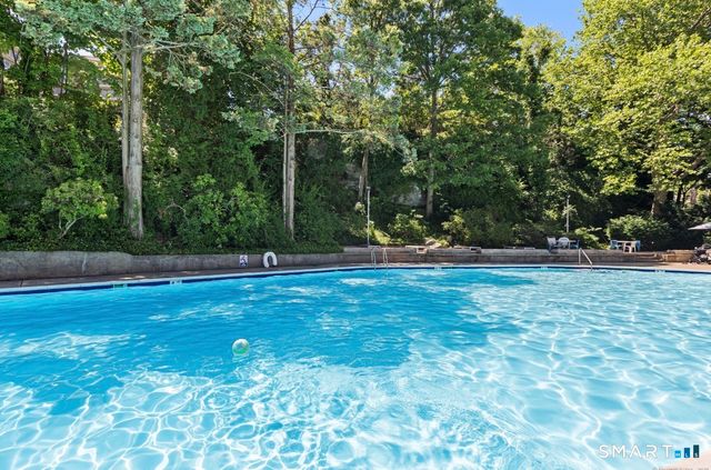 71 Strawberry Hill Avenue APT 515, Stamford, CT 06902