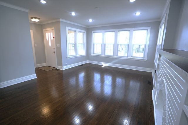 5249 Hoffman Street, Skokie, IL 60077