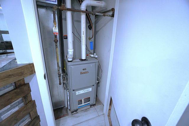 5249 Hoffman Street, Skokie, IL 60077