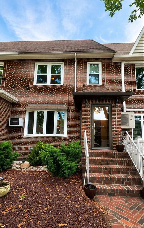 8407 63rd Avenue, Middle Village, NY 11379