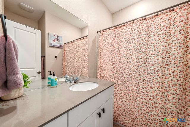 9109 Honey Mesquite, Seguin, TX 78155