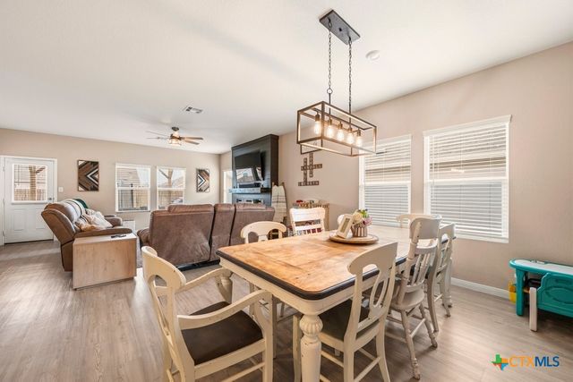 9109 Honey Mesquite, Seguin, TX 78155