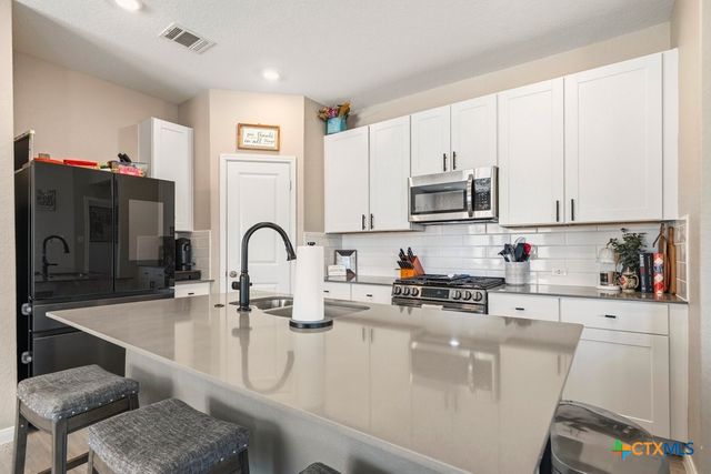 9109 Honey Mesquite, Seguin, TX 78155