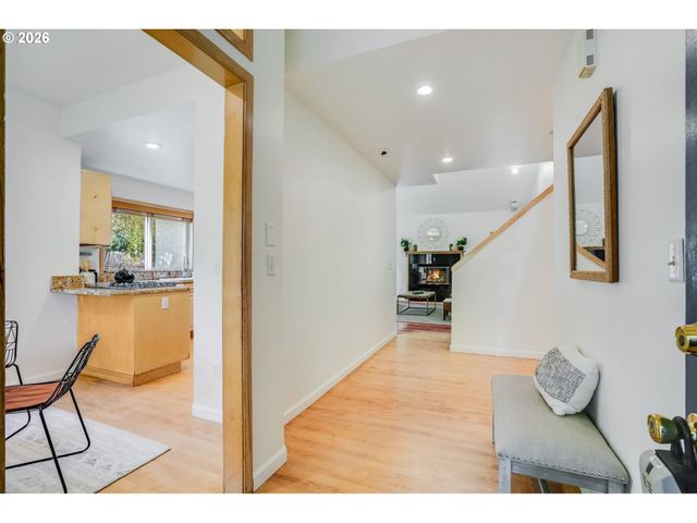 2439 Sw Idaho St, Portland, OR 97239