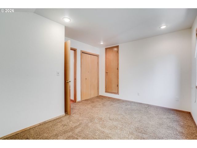 2439 Sw Idaho St, Portland, OR 97239