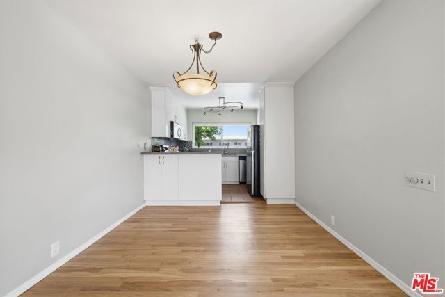 11120 Queensland Street D40, Los Angeles, CA 90034