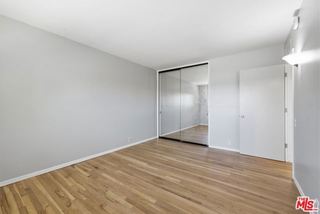 11120 Queensland Street D40, Los Angeles, CA 90034