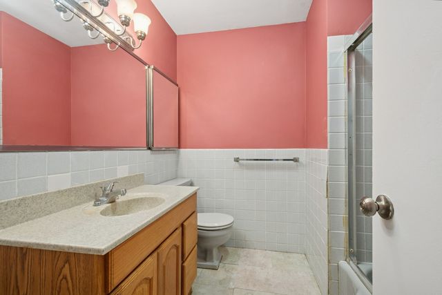 5701 N Sheridan Road 3B, Chicago, IL 60660