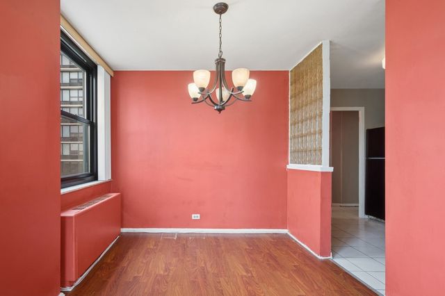 5701 N Sheridan Road 3B, Chicago, IL 60660