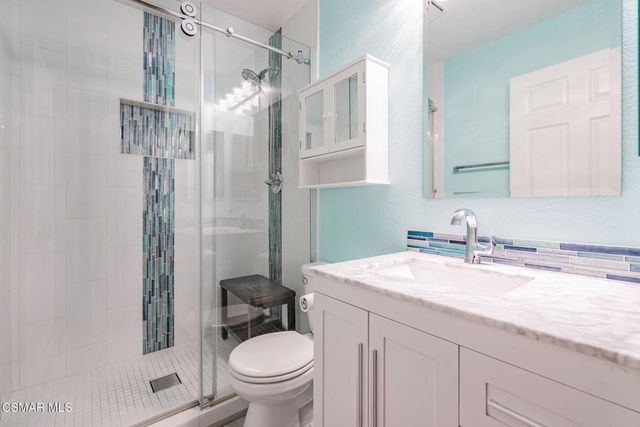 1043 Waltham Road E, Simi Valley, CA 93065