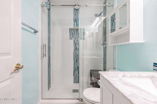 1043 Waltham Road E, Simi Valley, CA 93065