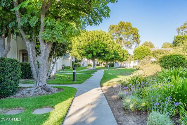 1043 Waltham Road E, Simi Valley, CA 93065