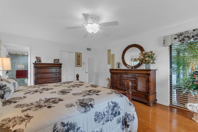 7351 Kinghurst Drive 108, Delray Beach, FL 33446