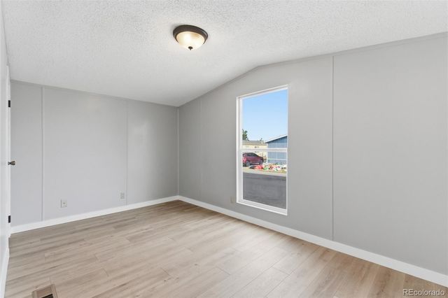 435 N 35th Avenue, Greeley, CO 80631