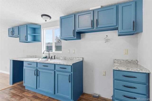 435 N 35th Avenue, Greeley, CO 80631