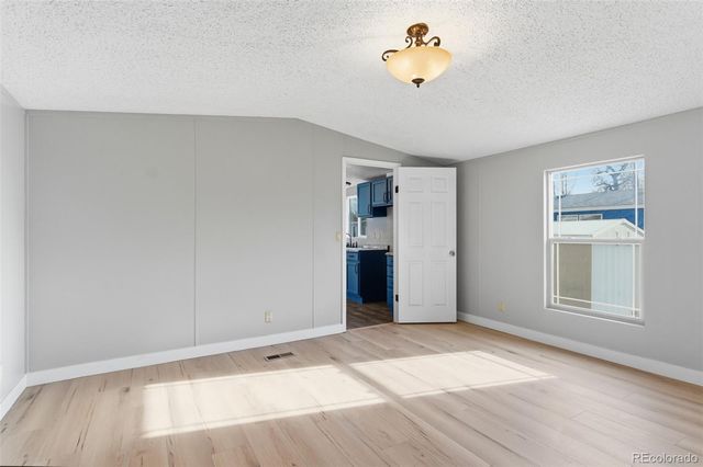 435 N 35th Avenue, Greeley, CO 80631