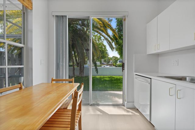 13452 NW 5th Court, Plantation, FL 33325