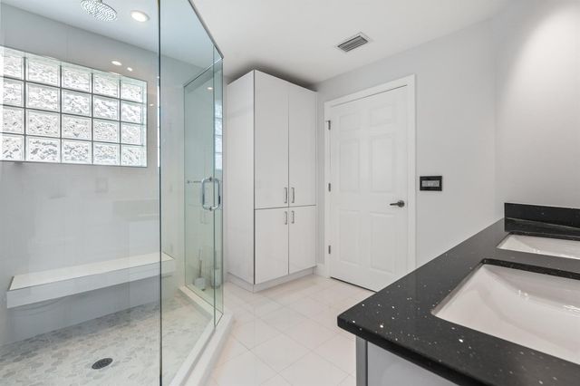 13452 NW 5th Court, Plantation, FL 33325