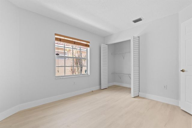 13452 NW 5th Court, Plantation, FL 33325