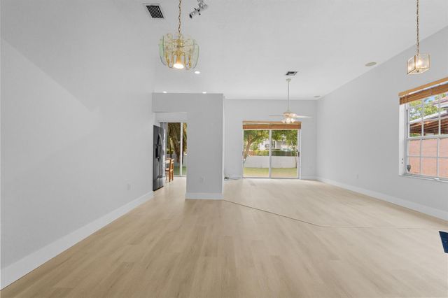 13452 NW 5th Court, Plantation, FL 33325