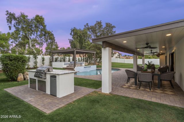 4854 E BLANCHE Drive, Scottsdale, AZ 85254