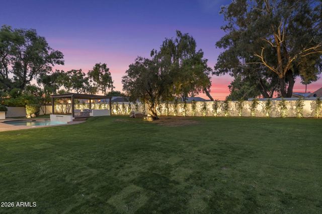 4854 E BLANCHE Drive, Scottsdale, AZ 85254