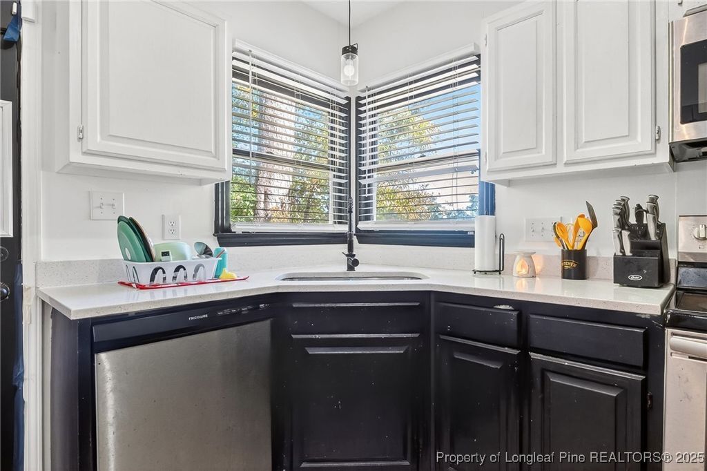 1606 Irwin Circle, Fayetteville, NC 28303 — photo 11
